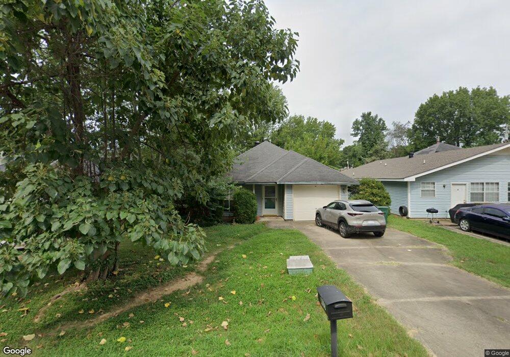 435 Mildred St, Conway, AR 72034 - photo 1