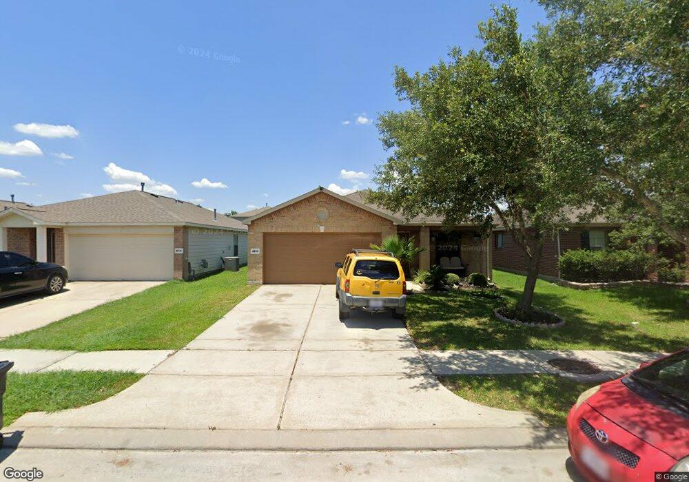 8803 Kaeling Meadow Ct, Houston, TX 77075 - photo 1