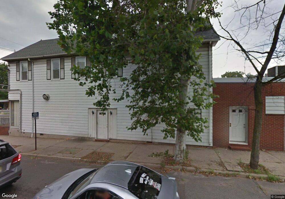 588 Livingston Ave, North Brunswick, NJ 08902 - photo 1