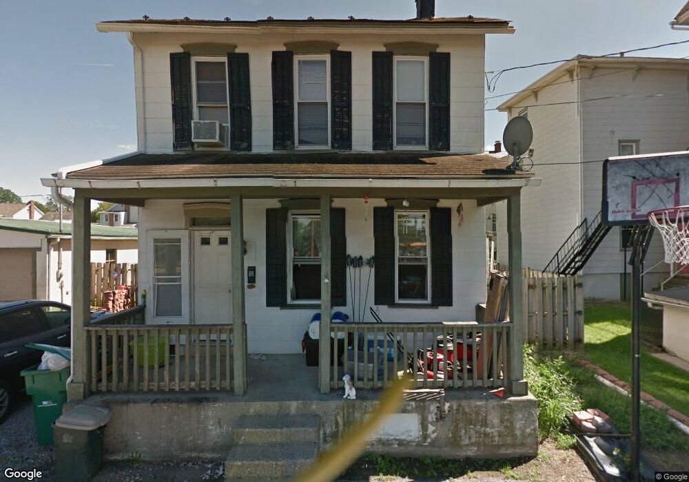 10 E Front St, Alburtis, PA 18011 - photo 1