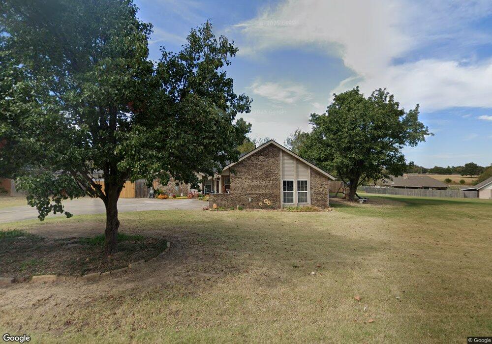 2 Fairview Ln, Shawnee, OK 74804 - photo 1