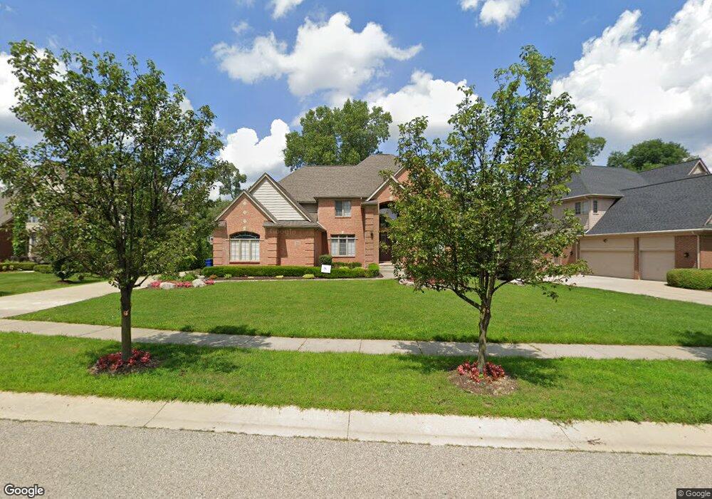 7528 Autumn Hill Dr unit 3, West Bloomfield, MI 48323 - photo 1