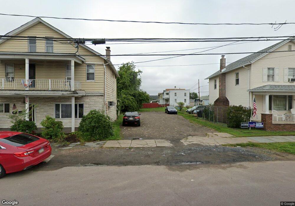 818 Cedar Ave, Scranton, PA 18505 - photo 1