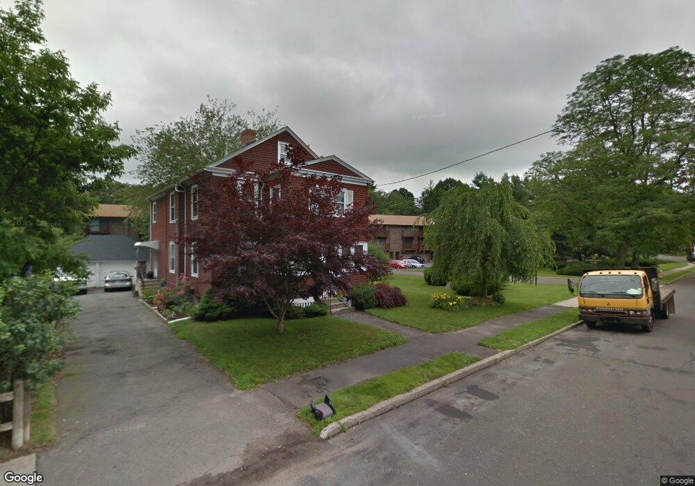 384 Knapps Hwy, Fairfield, CT 06825 - photo 1