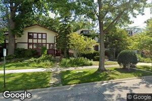 645 Abbotsford Rd, Kenilworth, IL 60043