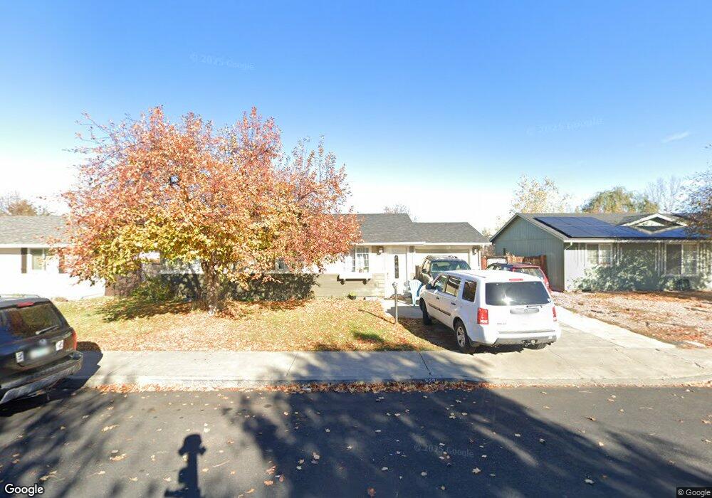 3231 SW Pumice Ave, Redmond, OR 97756 - photo 1