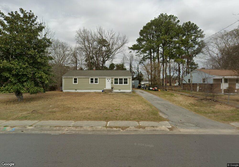 899 Barn St, Jacksonville, NC 28540 - photo 1