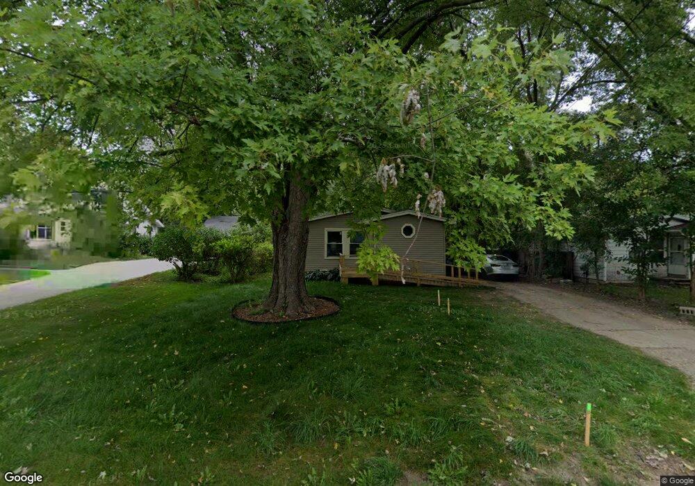 6245 Sommerset Rd, Lansing, MI 48911 - photo 1