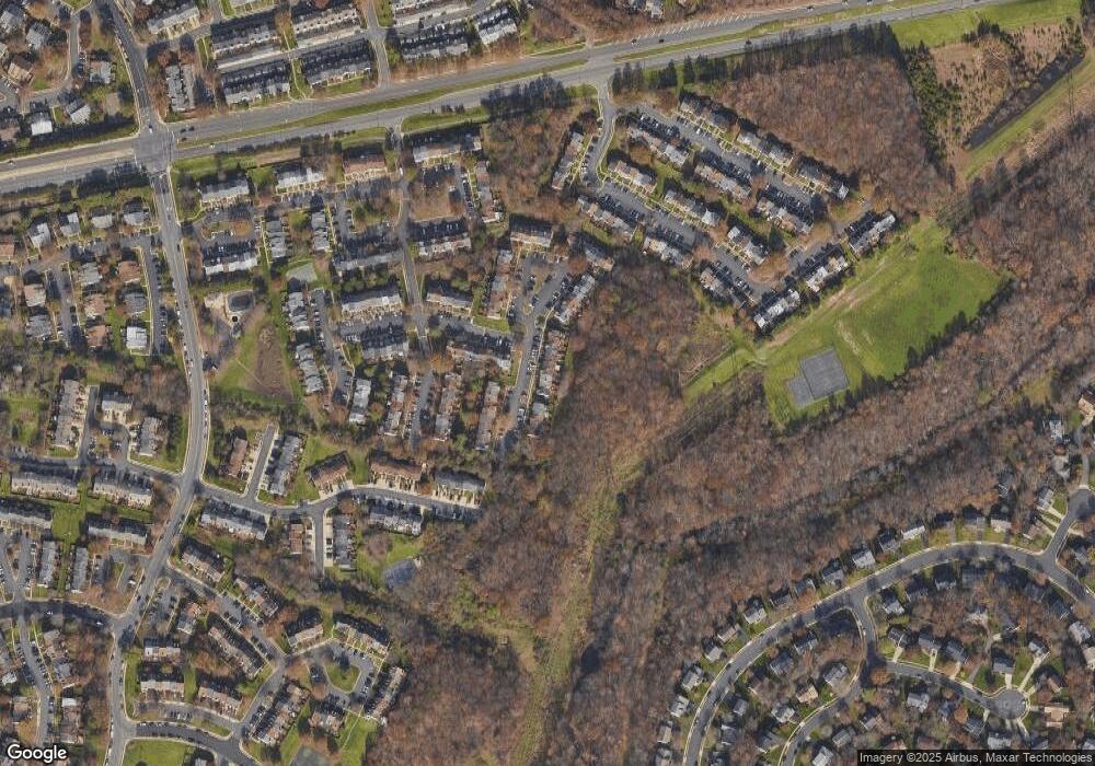 13914 Gunners Place, Centreville, VA 20121 - photo 1