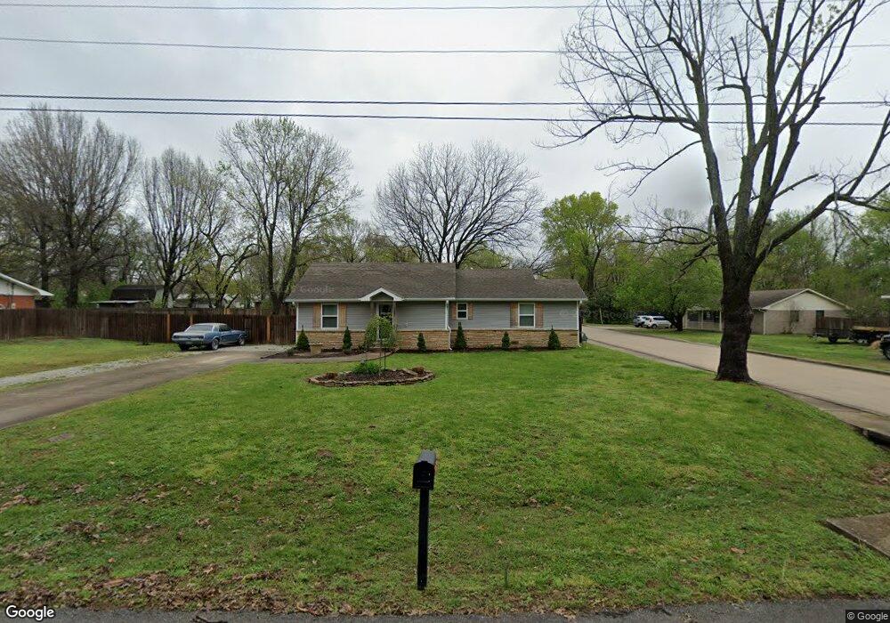 123 S Summit St, Prairie Grove, AR 72753 - photo 1