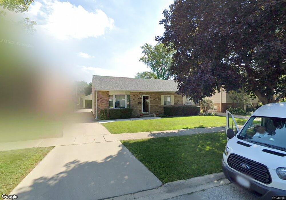 1765 Plainfield Dr, Des Plaines, IL 60018 - photo 1