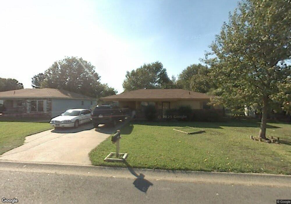 1609 N Porter St, Stuttgart, AR 72160 - photo 1