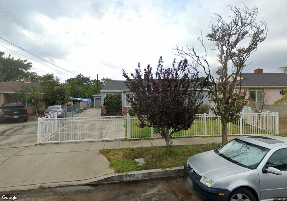 14537 Dyer St, Sylmar, CA 91342 - photo 1