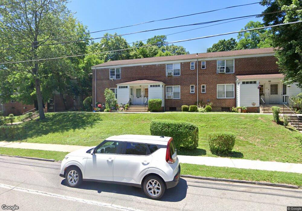 213 Rumsey Rd unit 1A, Yonkers, NY 10705 - photo 1