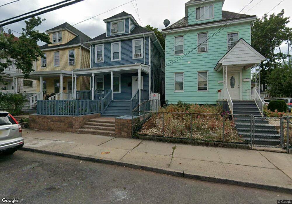 262 Comstock St, New Brunswick, NJ 08901 - photo 1