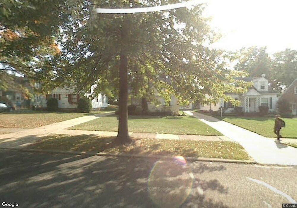 17606 Maple Heights Blvd, Maple Heights, OH 44137 - photo 1