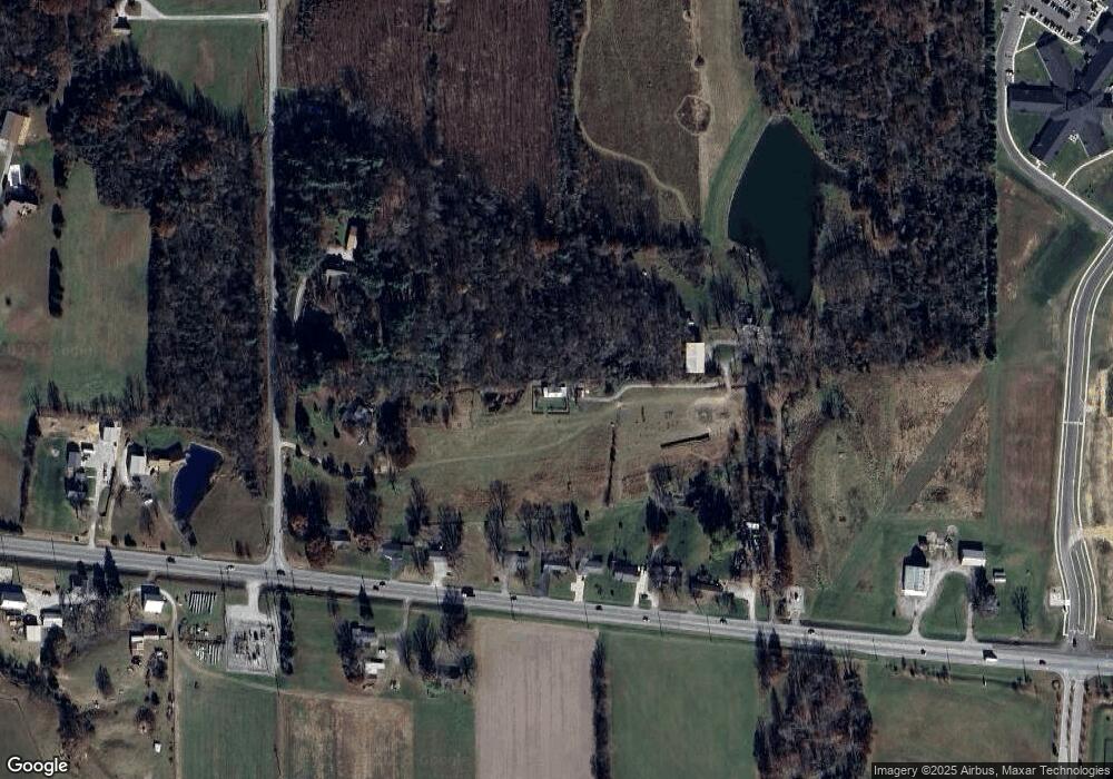 303 N 500 W, Columbus, IN 47201 - photo 1