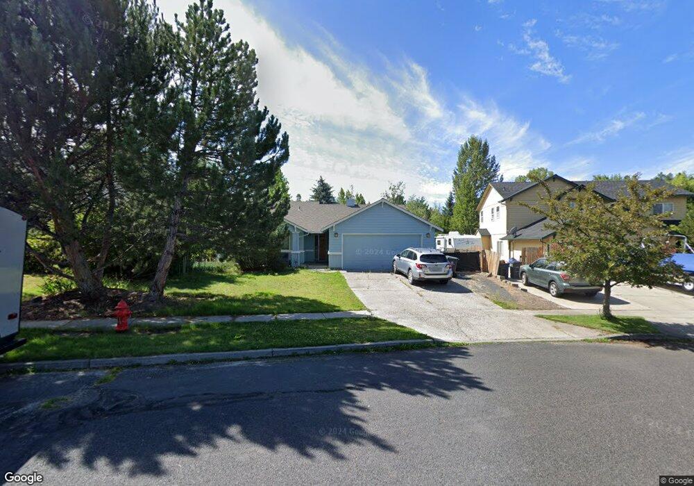 19981 Rock Bluff Cir, Bend, OR 97702 - photo 1