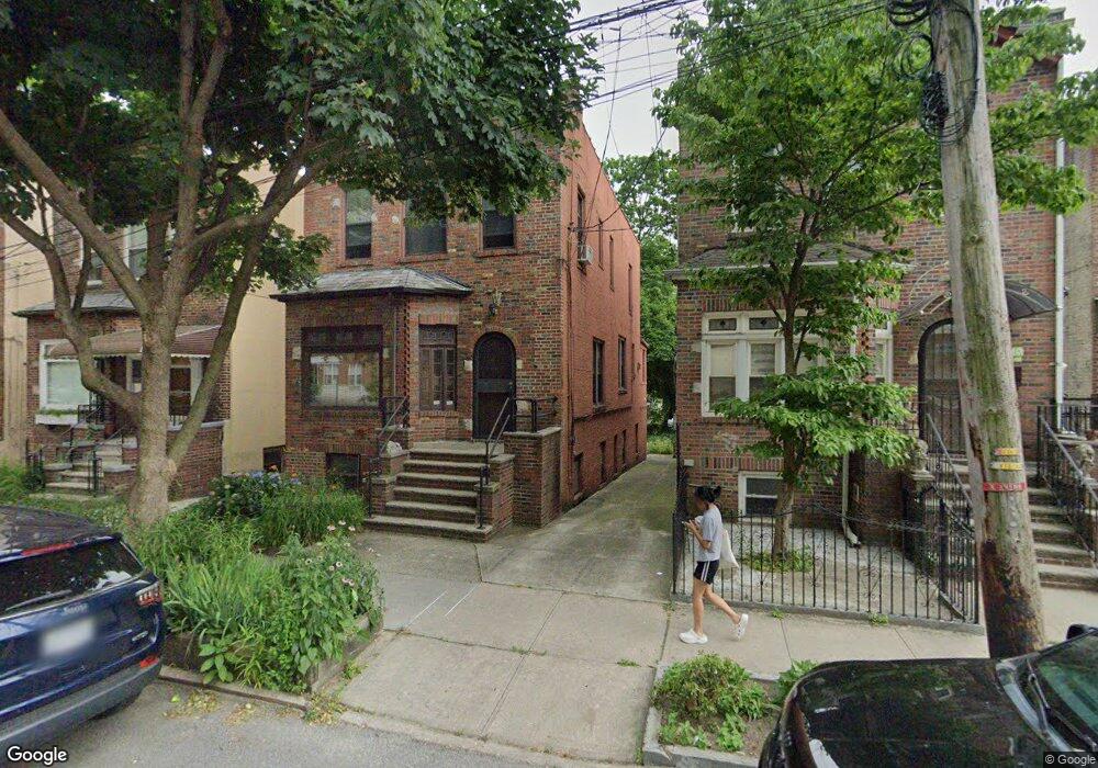 3242 Irwin Ave, Bronx, NY 10463 - photo 1