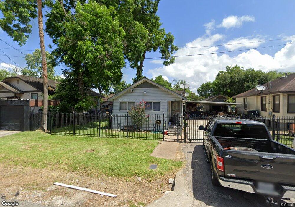 1018 Jerome St, Houston, TX 77009 - photo 1