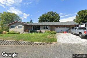 321 NW Vanderpool St, Dufur, OR 97021