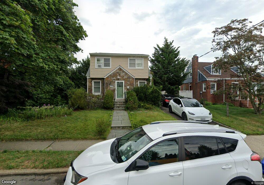 3655 Waverly Ave, Seaford, NY 11783 - photo 1