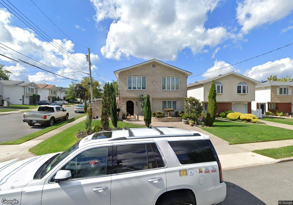 218 Abingdon Ave, Staten Island, NY 10308 - photo 1