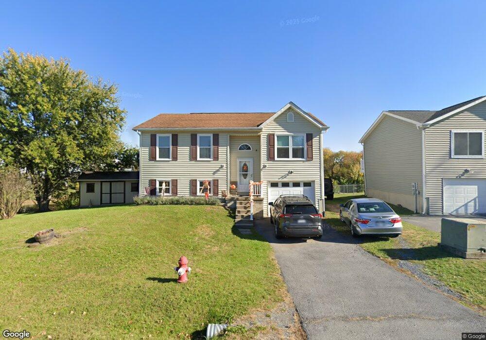 23 Farm Pond Ln, Martinsburg, WV 25404 - photo 1