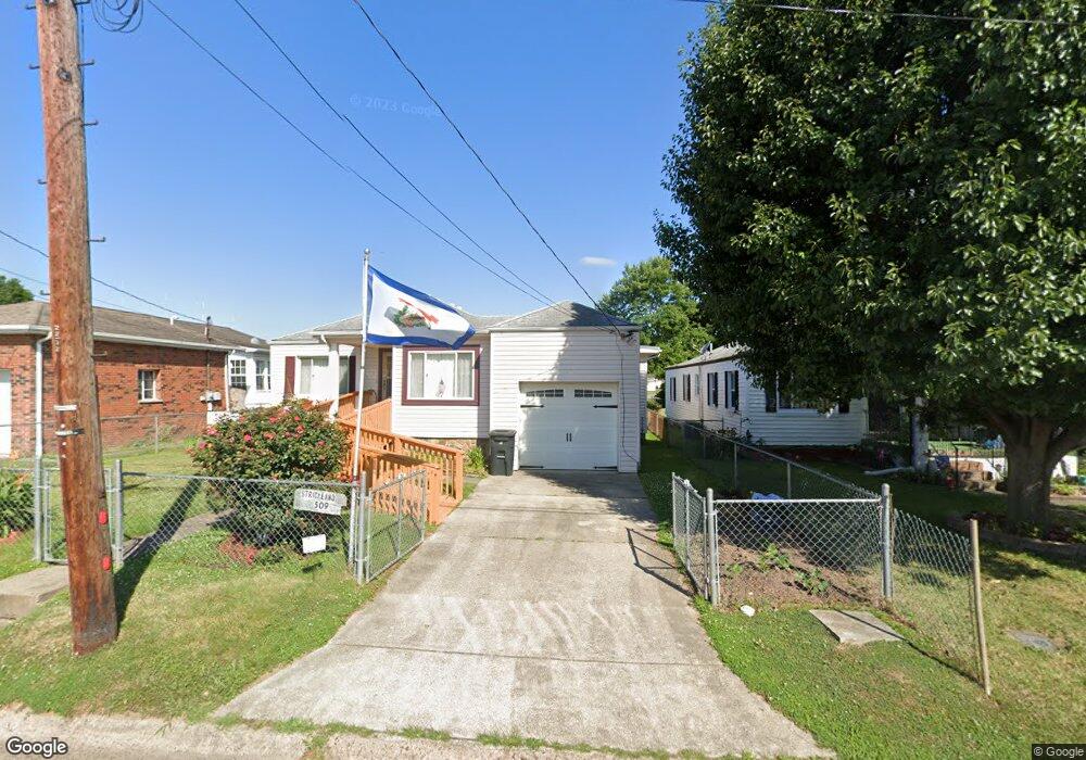 509 22nd St, Dunbar, WV 25064 - photo 1