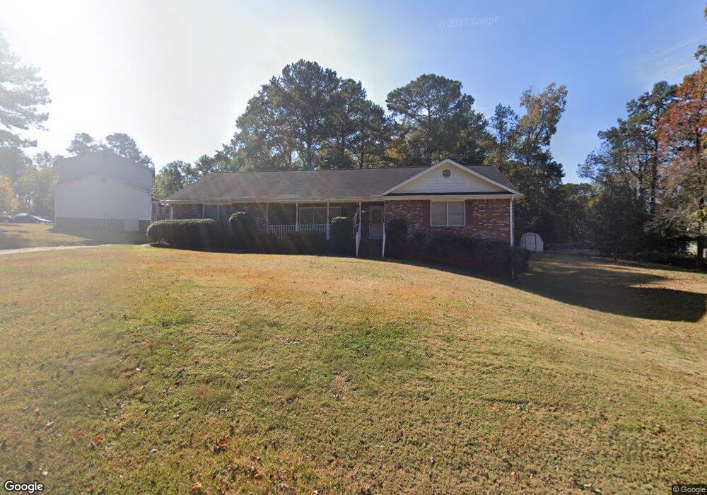 611 Edgewater Cir SE, Conyers, GA 30094 - photo 1