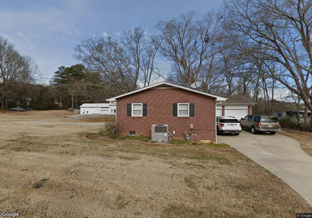 105 Killian Cir, Clover, SC 29710 - photo 1