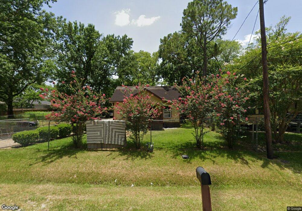 949 Marcolin St, Houston, TX 77088 - photo 1