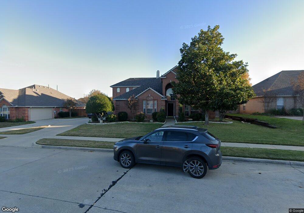 9100 Hialeah Cir S, North Richland Hills, TX 76182 - photo 1