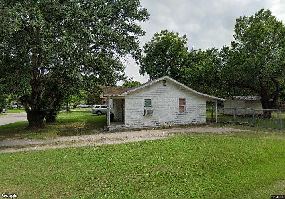 1203 Culbertson St SW, Ardmore, OK 73401 - photo 1