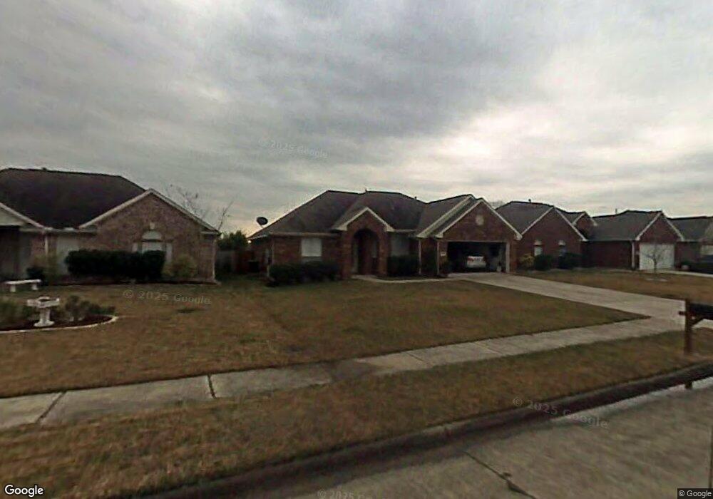 2920 Community Dr, Alvin, TX 77511 - photo 1