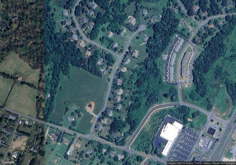 136 Willow Creek Dr, Ruckersville, VA 22968 - photo 1