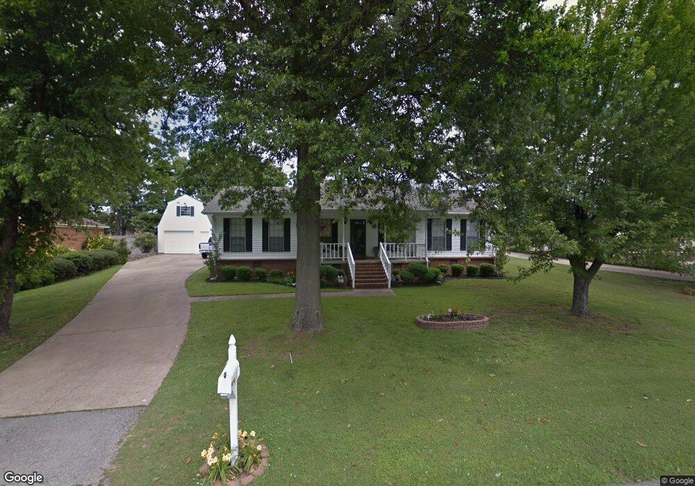 205 Keasler Dr, Paragould, AR 72450 - photo 1