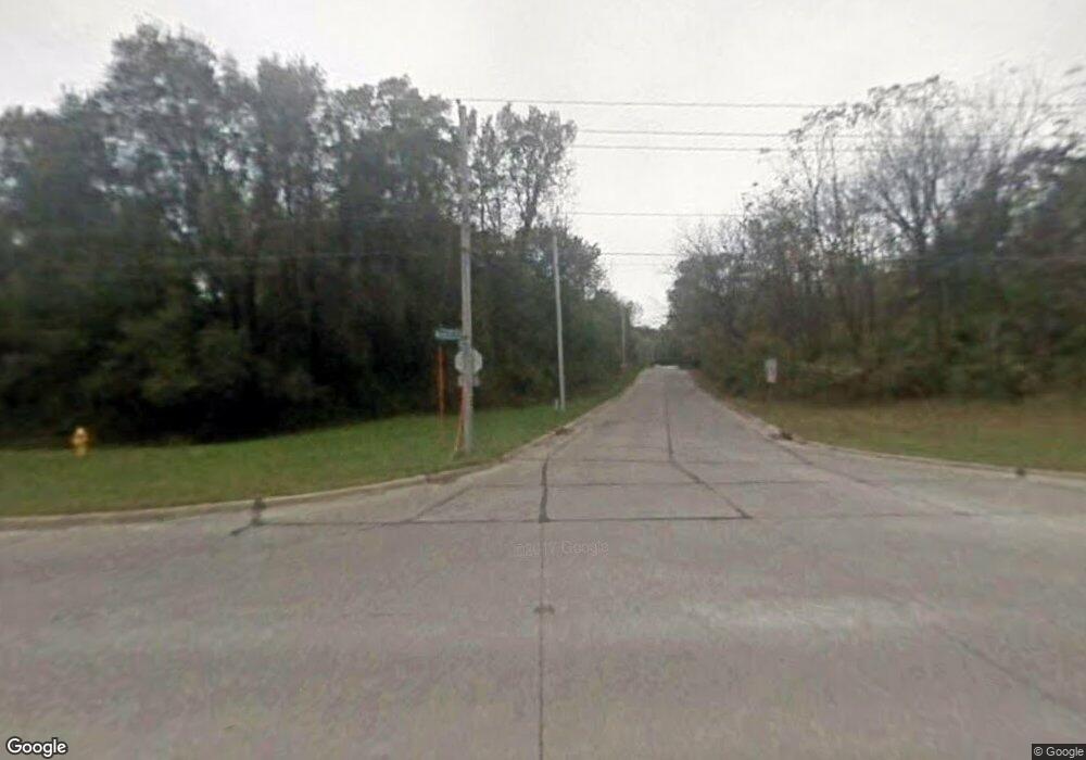 3702 W 13th St, Davenport, IA 52804 - photo 1