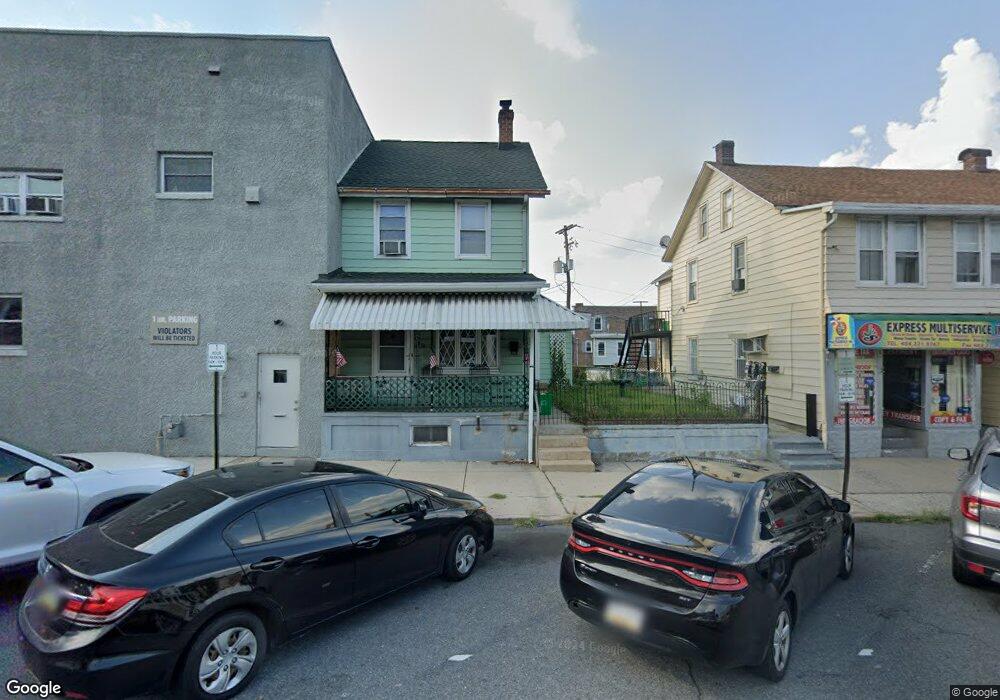 809 Saint John St unit 811, Allentown, PA 18103 - photo 1