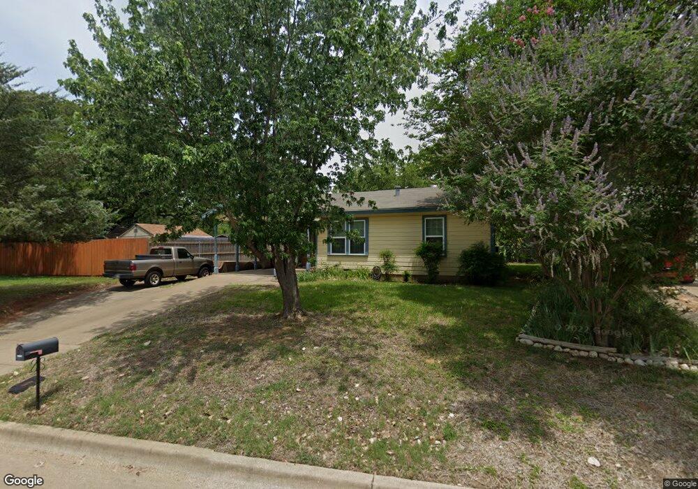 328 Elm St, Hurst, TX 76053 - photo 1