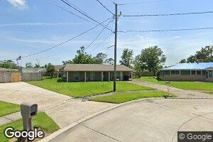 421 Dauphine Ave, Houma, LA 70363