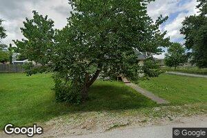 802 W Graham Dr, Bloomington, IN 47403
