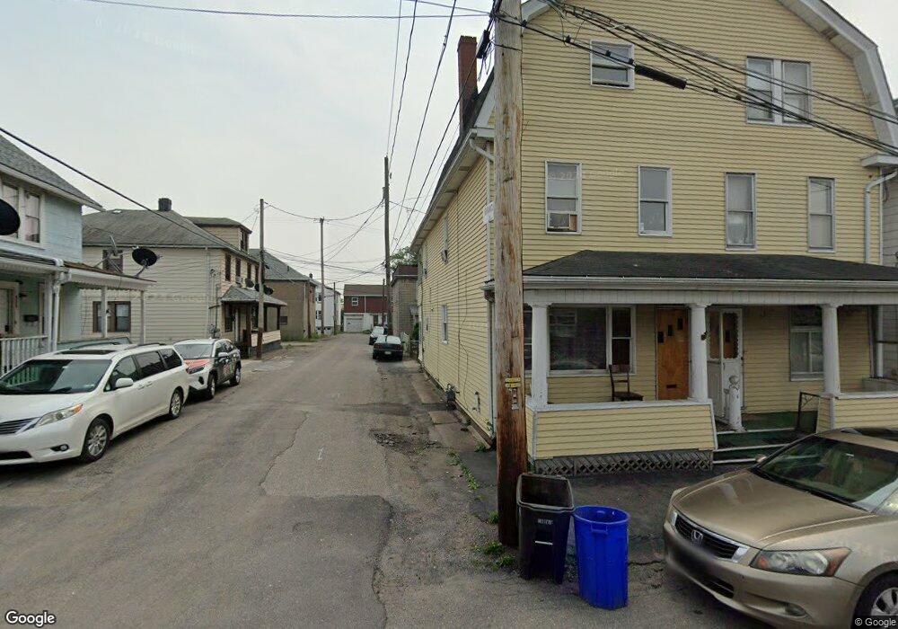 926 W 2nd St, Hazleton, PA 18201 - photo 1