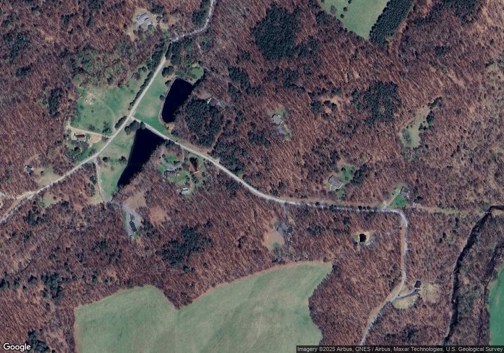 147 Ponds Ct, Berkeley Springs, WV 25411 - photo 1