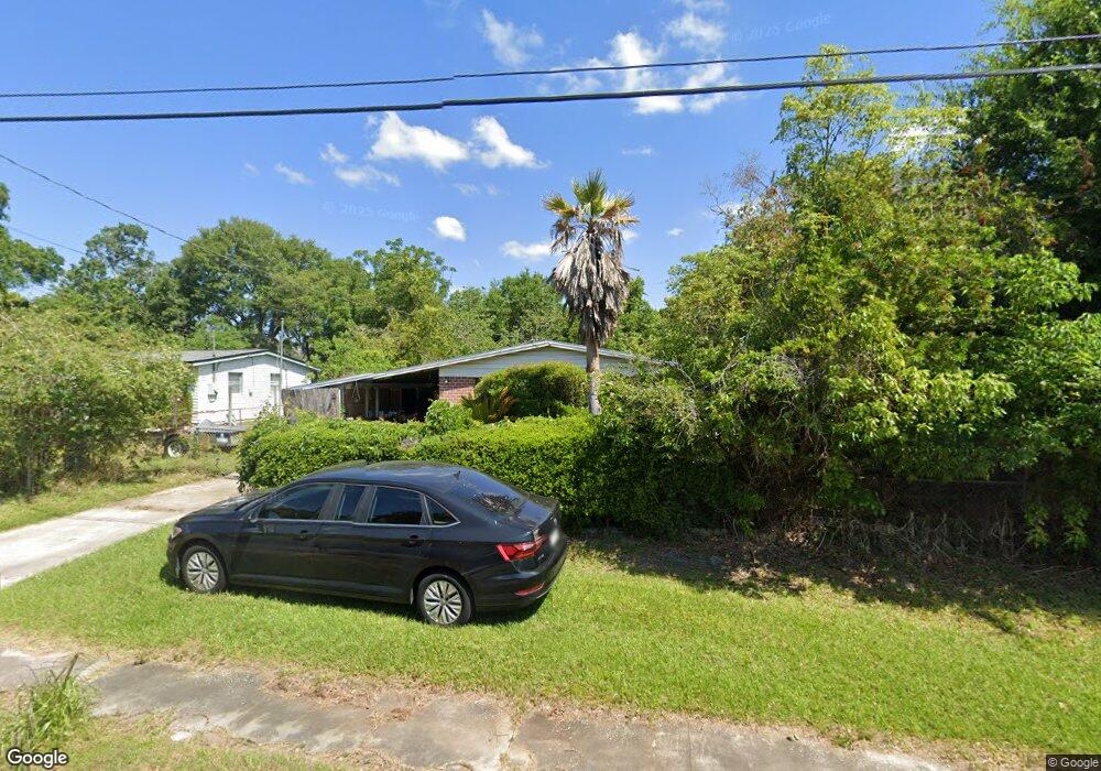 8059 Fabray Dr, Jacksonville, FL 32210 - photo 1