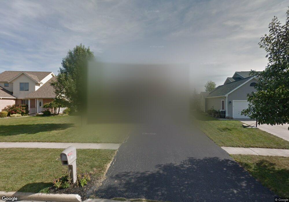 1469 Misty Oaks Dr, Findlay, OH 45840 - photo 1