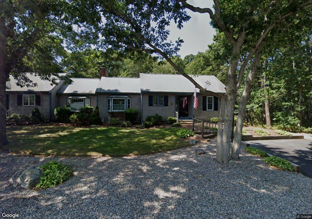 25 Debs Hill Rd, Yarmouth Port, MA 02675 - photo 1