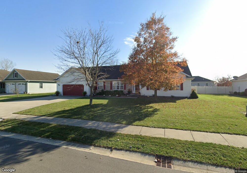 113 E Mount Vernon Ave, Effingham, IL 62401 - photo 1