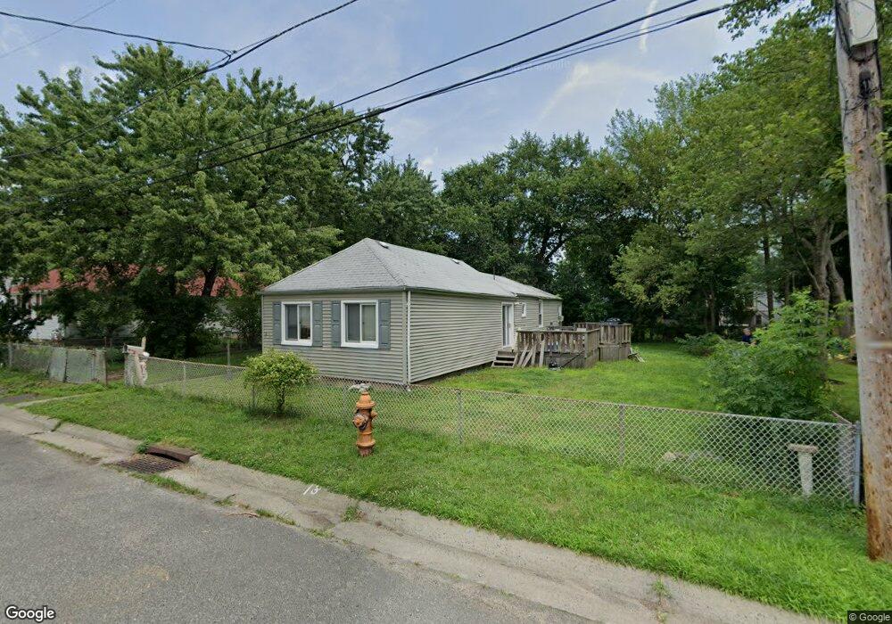 50 Dakota Ave, North Middletown, NJ 07748 - photo 1