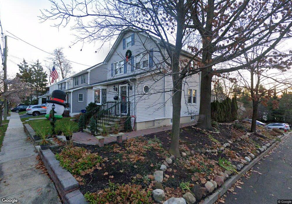 15 Windsor Rd, Oradell, NJ 07649 - photo 1